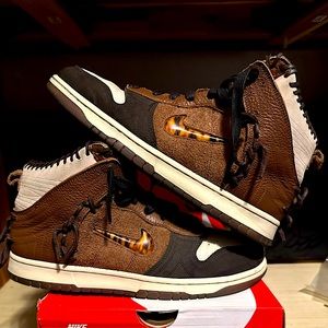 Nike Dunk High/ Bodega limited release